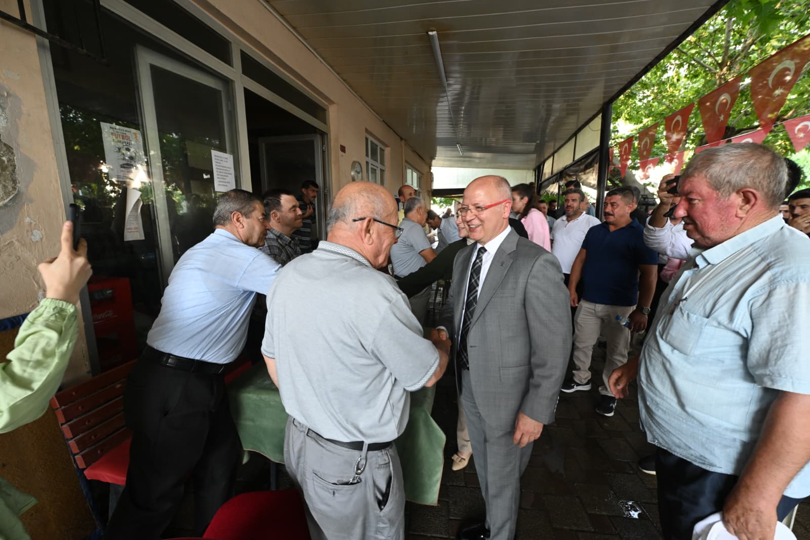 AK Parti Bursa’dan 17 ilçede eş zamanlı çalışma