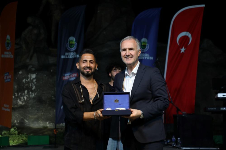 İnegöl, Aydın Şahin ile coştu