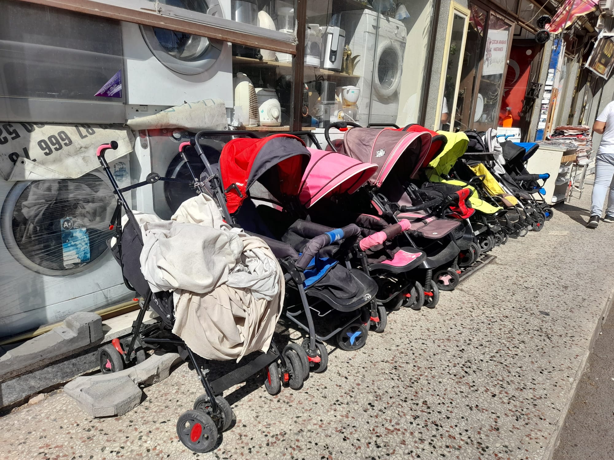 Bebek arabasında rağbet ikinci ele