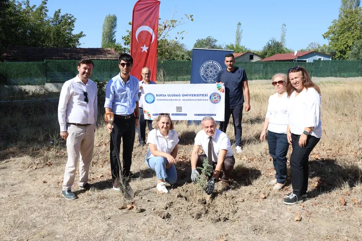 BUÜ’den İznik Gölü’nde farkındalık etkinliği
