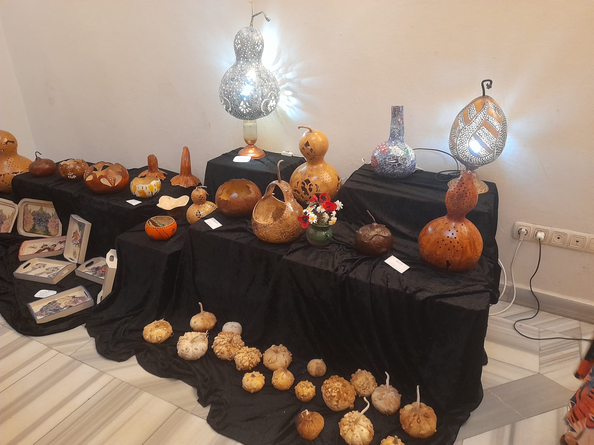 Bu sergide herşey el emeği göz nuru