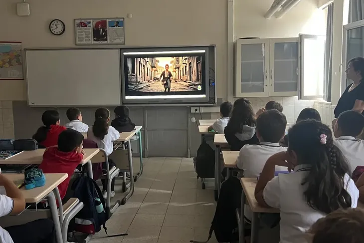 Yapay zeka destekli tarih dersi: İnegöl’ün kurtuluşu okullarda anlatıldı