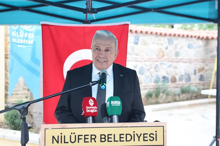 Başkan Özdemir: 275 vatandaşımıza tapularını teslim ettik