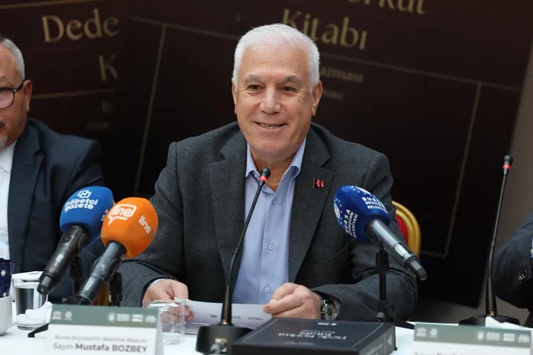 Bozbey: Bursa Yazması, kültürel mirasımızın eşsiz bir parçası