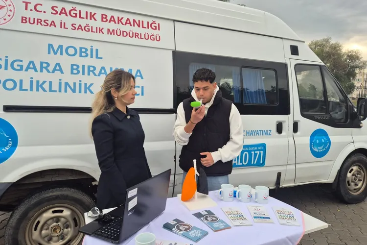 Bursa’da ‘Mobil Sigara Bırakma Poliklinikleri’ hizmete başladı