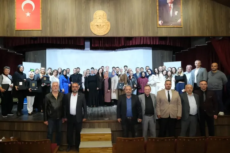 İnegöl’de Ahilik Haftası panel ve plaket töreniyle kutlandı