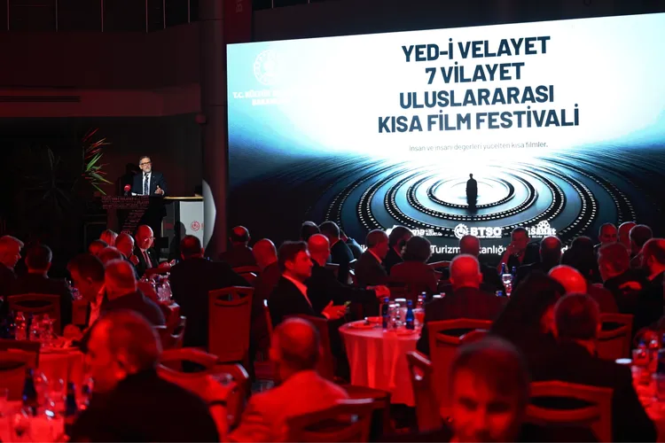 Türk tarihinin 7 büyük şahsiyeti beyaz perdede