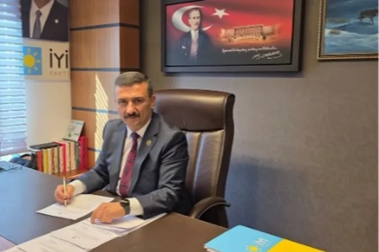 Türkoğlu’ndan rekor: 43 soru önergesi verdi