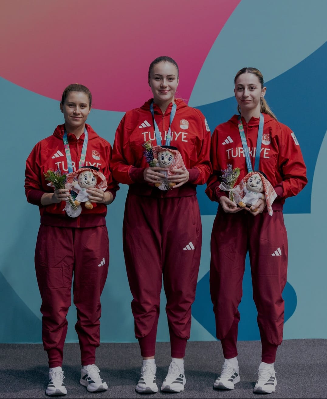 Belediyesporlu Özge Yılmaz’dan gümüş madalya