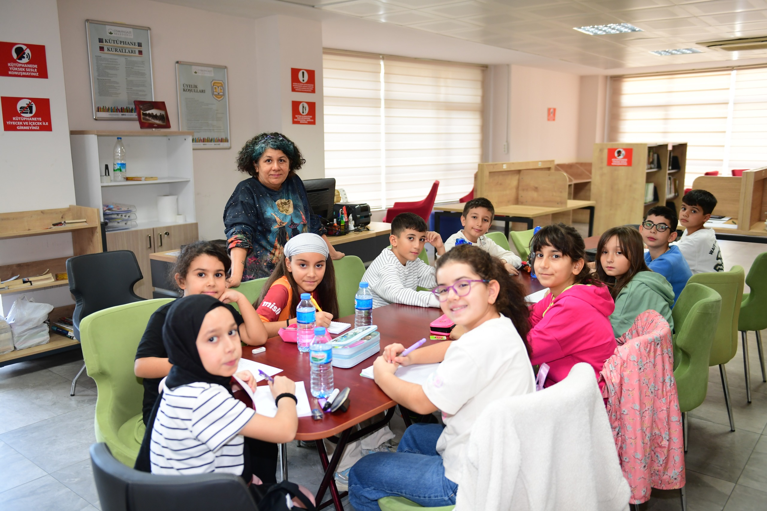 Osmangazi’de Çocuklar Hayallerini Kağıda Döküyor