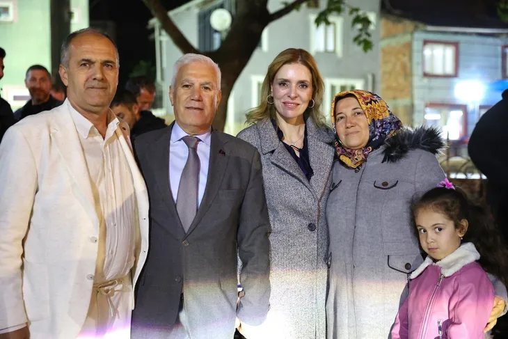 Başkan Bozbey’e Gürsu’da sevgi seli