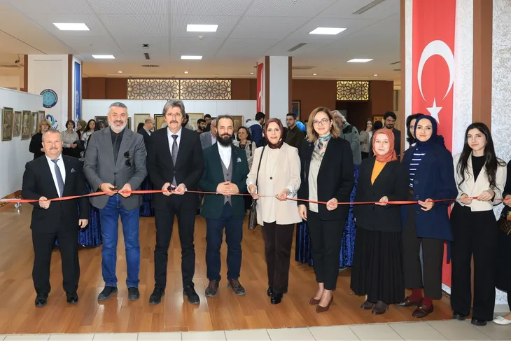 BUÜ’lü öğrencilerin eserleri sergilendi