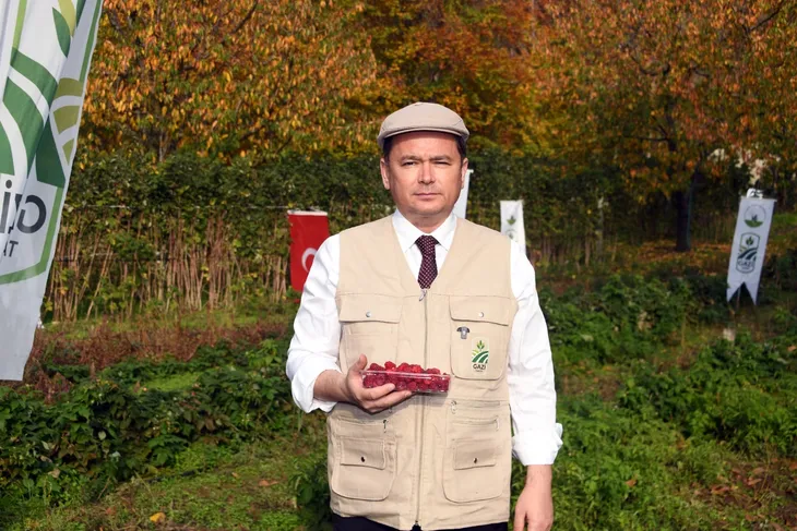 Osmangazi’de İlk Hasat Başkan Aydın’dan