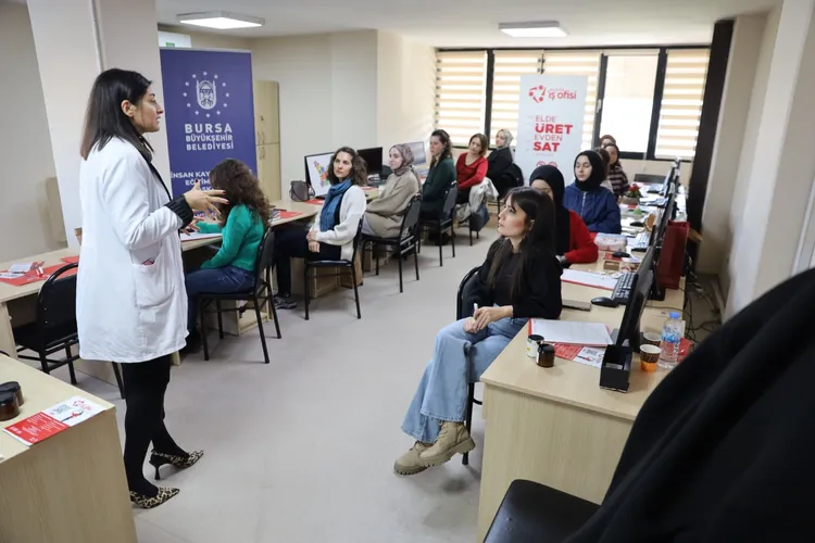 Üreten kadınlara büyükşehir desteği