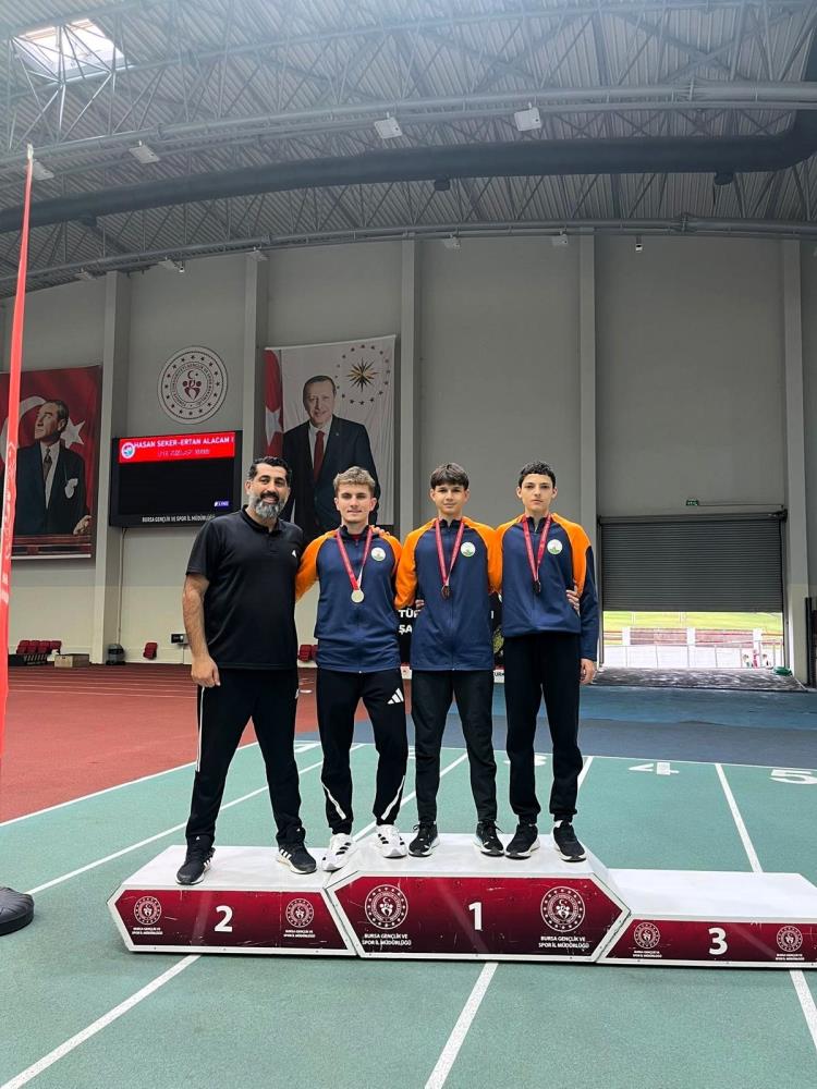 Osmangazili atletlerden büyük başarı