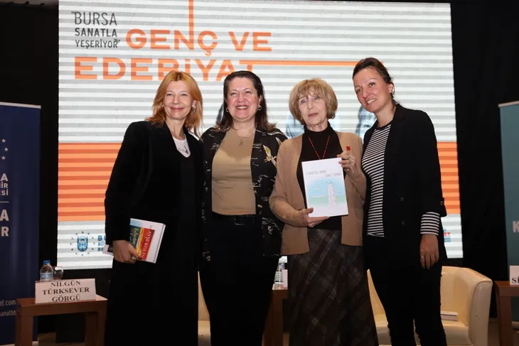 Ayşe Kulin’den Bursalı gençlere hayat dersleri