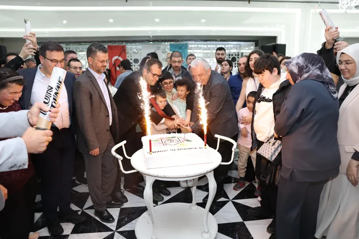 Bizim Ev’in 14’üncü yıl dönümü coşkuyla kutlandı