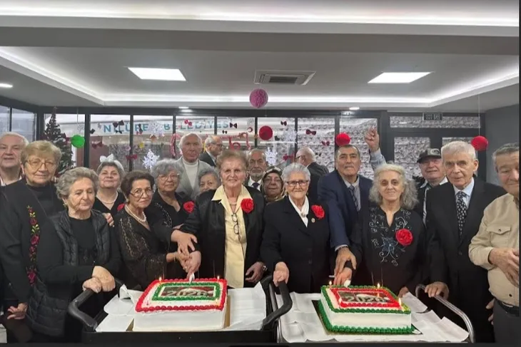 Nilüfer’de yaşlılar yeni yılı coşkuyla karşıladı