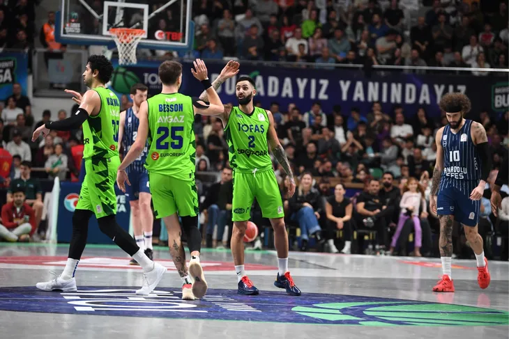 TOFAŞ ligde Glint Manisa Basket’i ağırlıyor