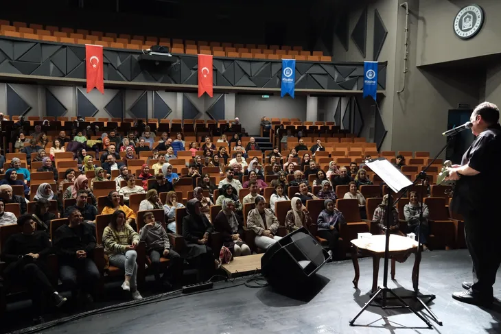 Yıldırım’da nostalji ve kahkaha dolu gece