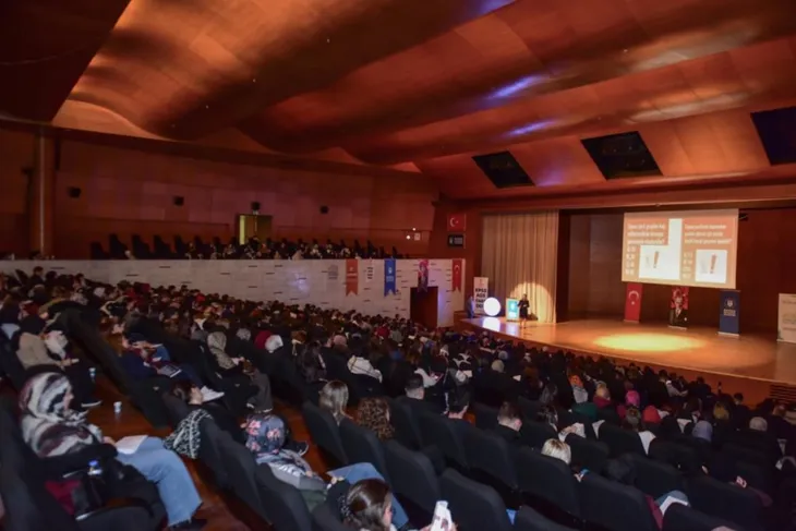 Gençler, Büyükşehir ile KPSS’ye hazırlanıyor