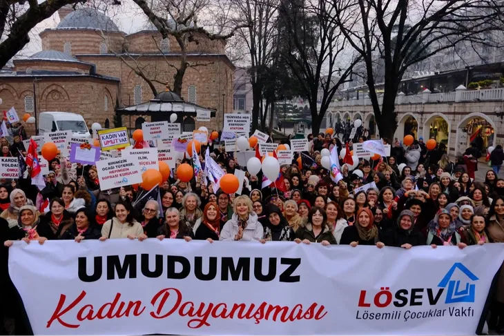 LÖSEV’den anlamlı çağrı: Umudumuz kadın dayanışması