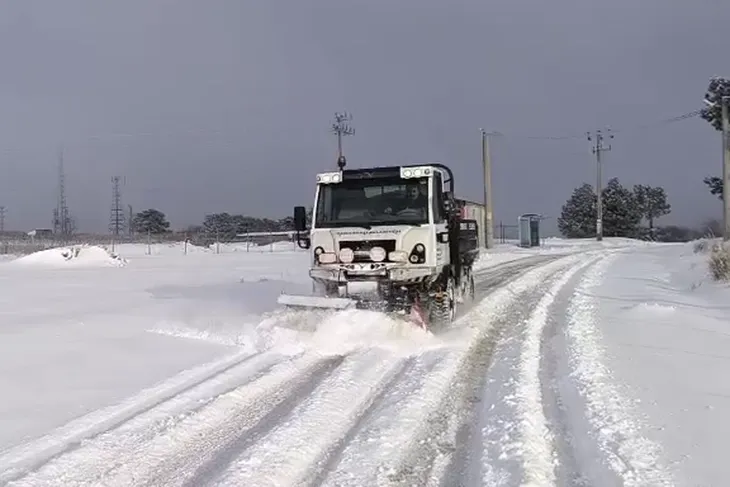 Osmangazi’nin yüksek kesimlerinde kar nöbeti